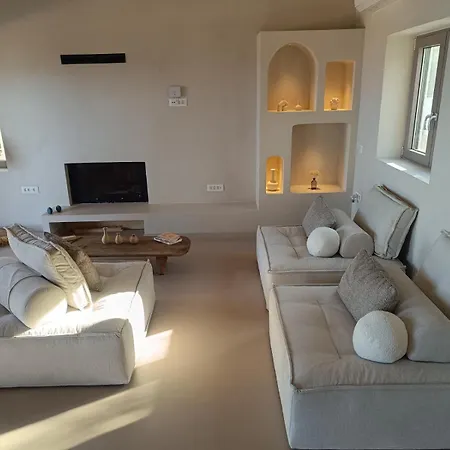 Retreat Villa *